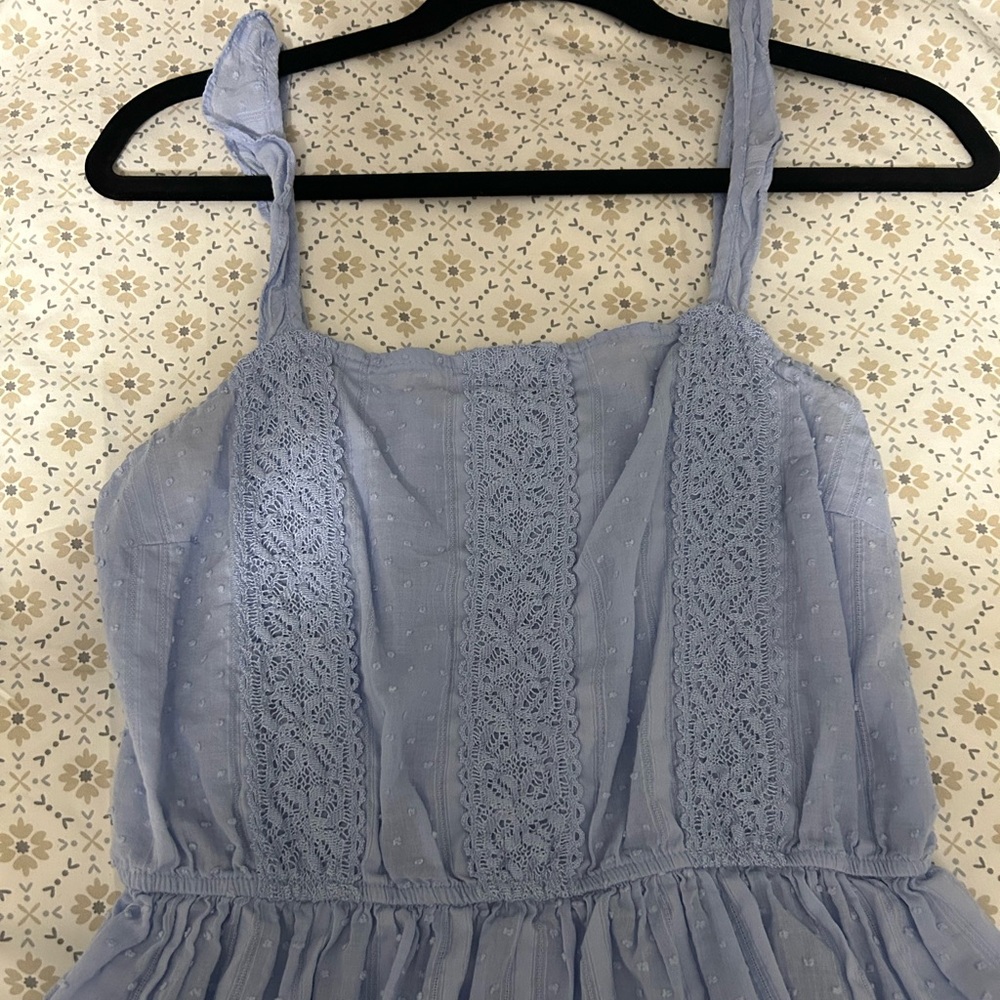 Light Blue Lace-Detail Women's Tank Top